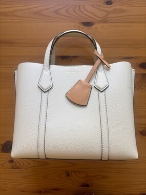Women's Leather Tote Bag in Cream with Tan Accent